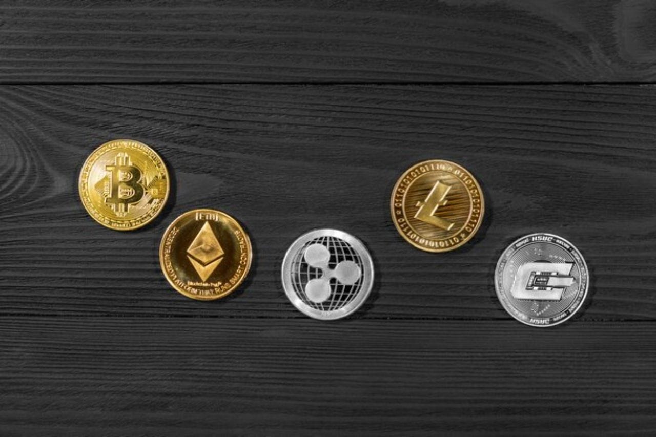 5 Cryptocurrencies to Watch in 2025